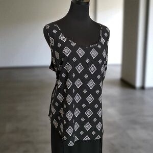 Time & Tru Sleeveless Lightweight Layering Plus Patterned Tank Top XL